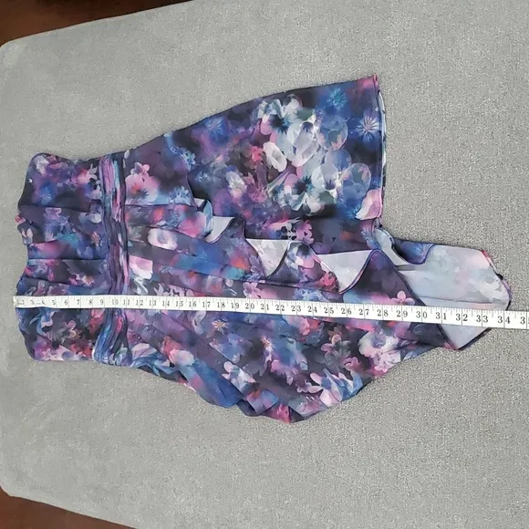 🆕️ GUESS Bombay Floral Asymmetrical Strapless Dress SIZE: 6