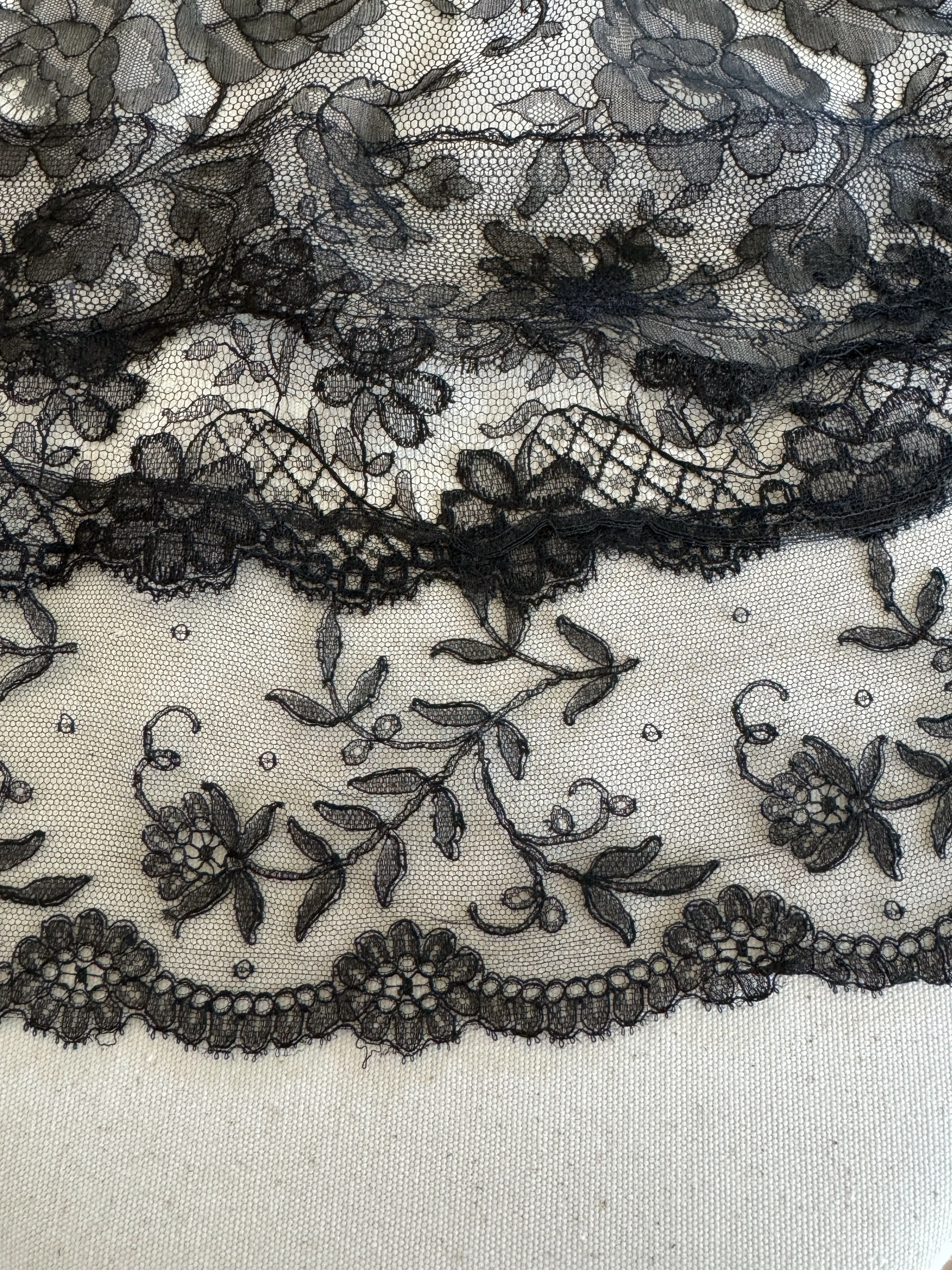 1920s Embellished Chantilly Lace Dress