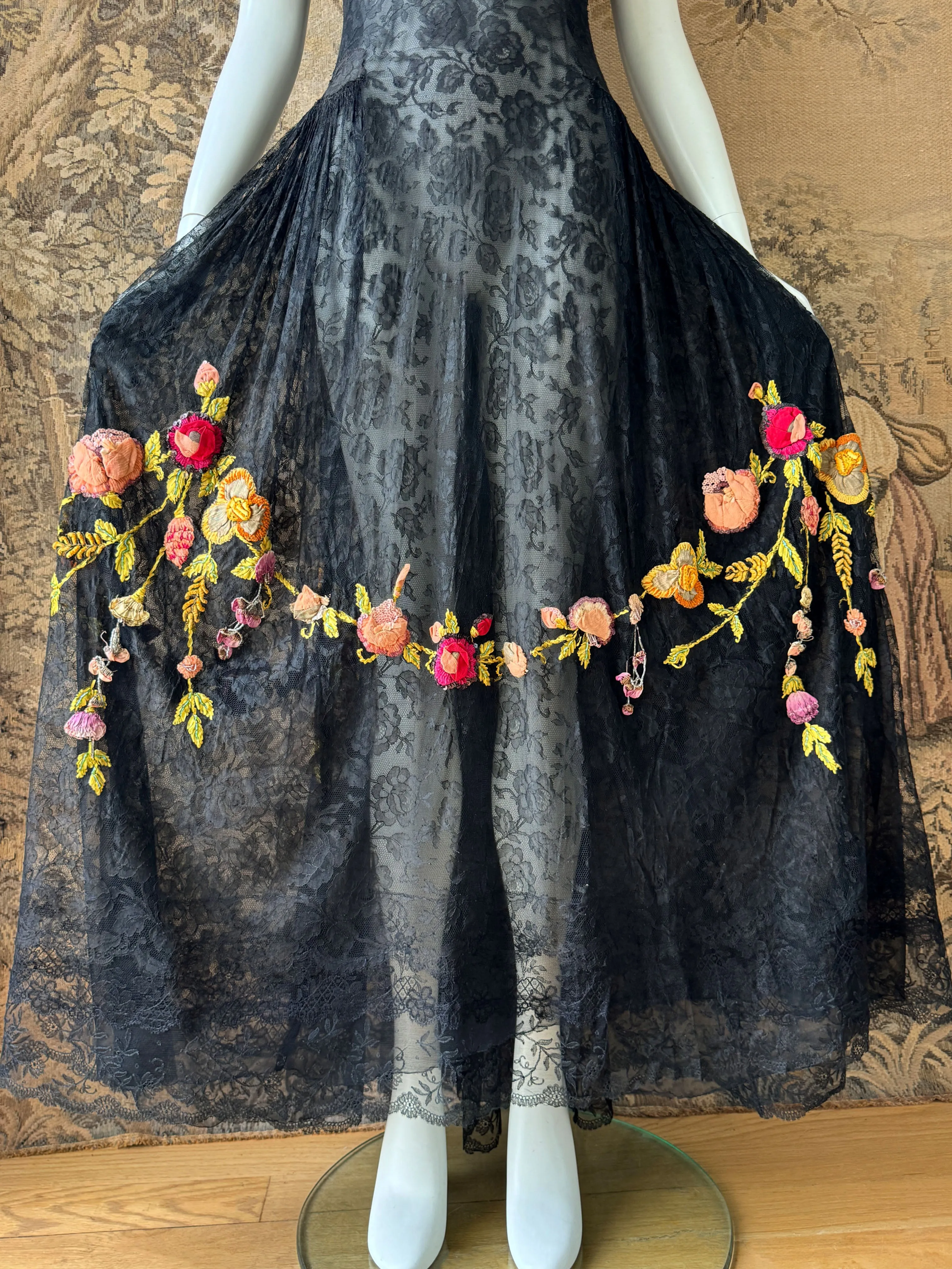 1920s Embellished Chantilly Lace Dress