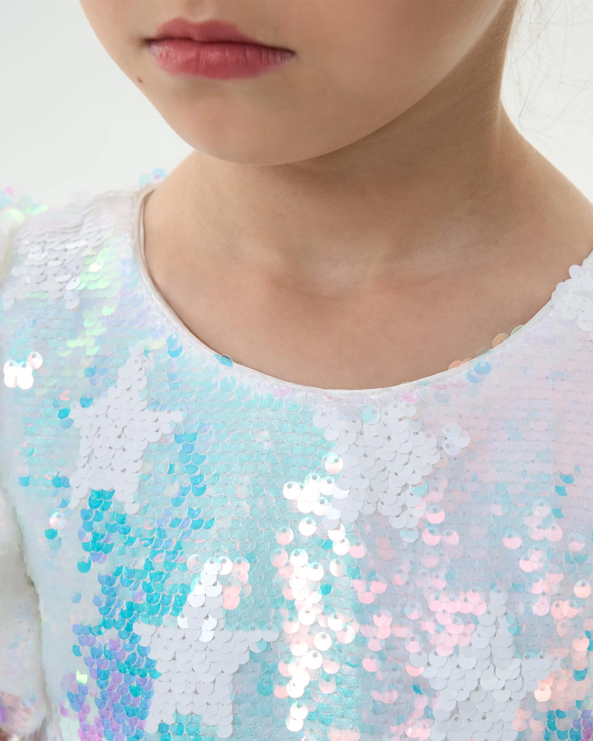 2Bunnies Girls' Iridescent Star Sequin Puff Sleeve Dress
