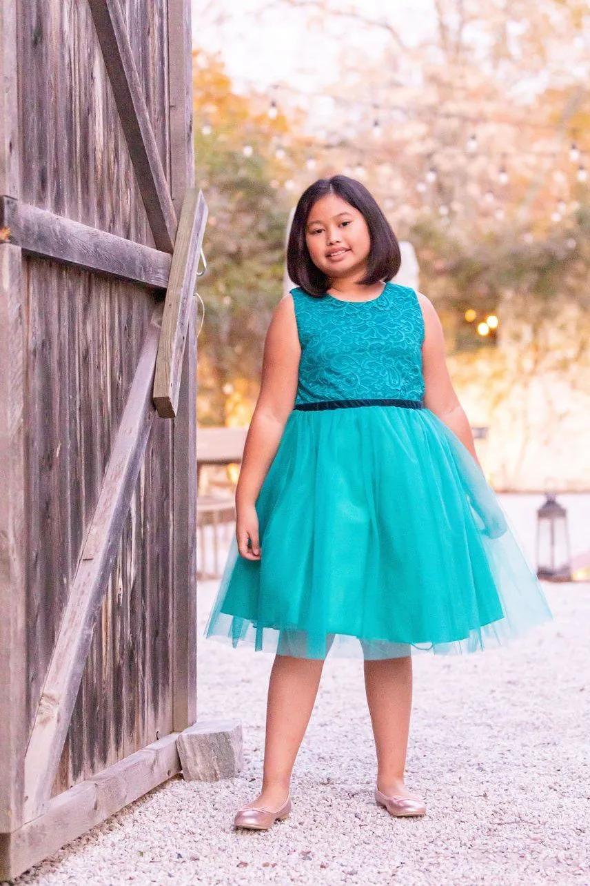 528 - Stretch Lace Tulle Velvet Trim Plus Size Girl Dress