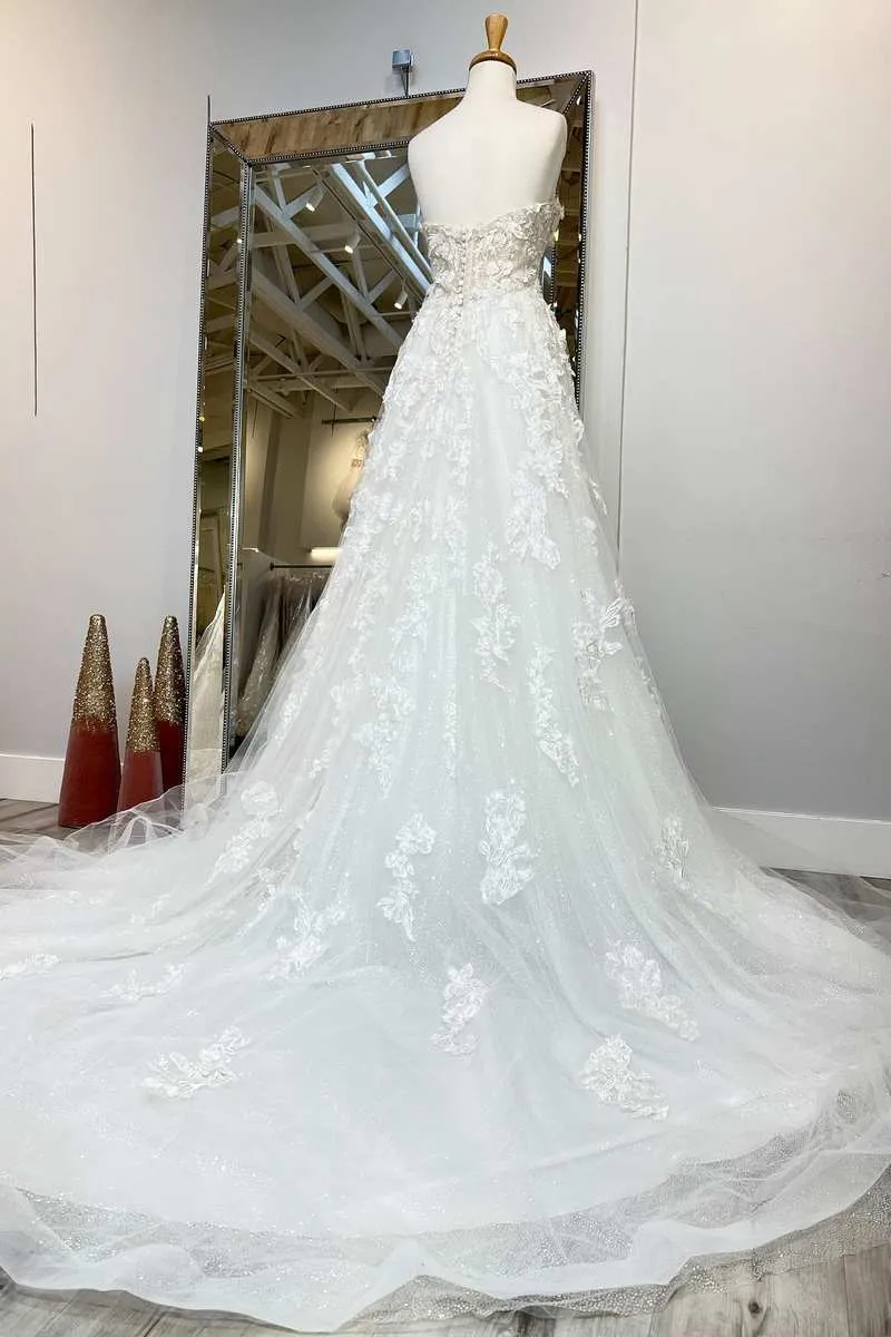 A-Line White Floral Applique Sweetheart Long Wedding Dress with Sweep Train