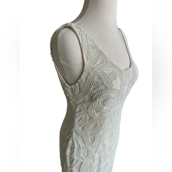 Adrianna Papell Ivory Pearl Beaded Plunging V-Neckline Vintage Style Maxi Dress