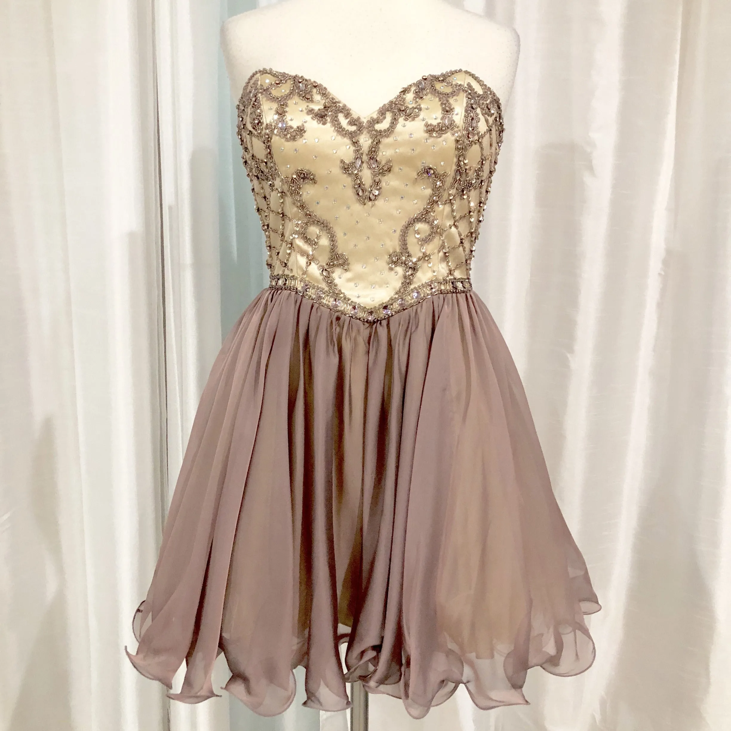 AMELIA COUTURE Mauve & Gold Strapless Sweetheart Short Dress Size 6