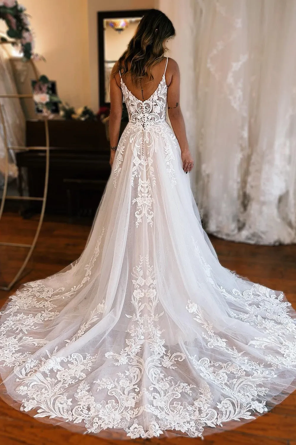 Annika | Ivory Detachable Sleeve High Slit A-Line Wedding Dress with Appliques
