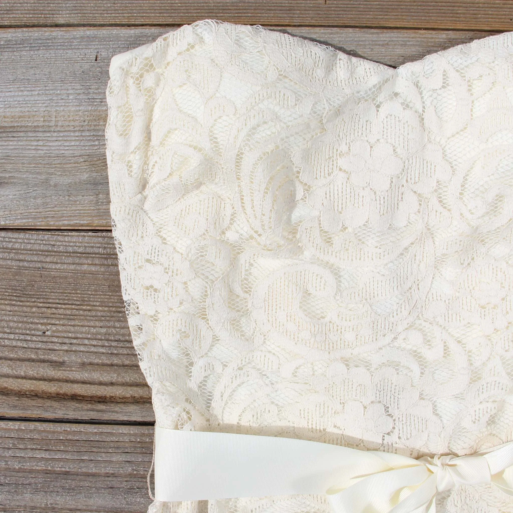 Arizona Lace Dress in Sand