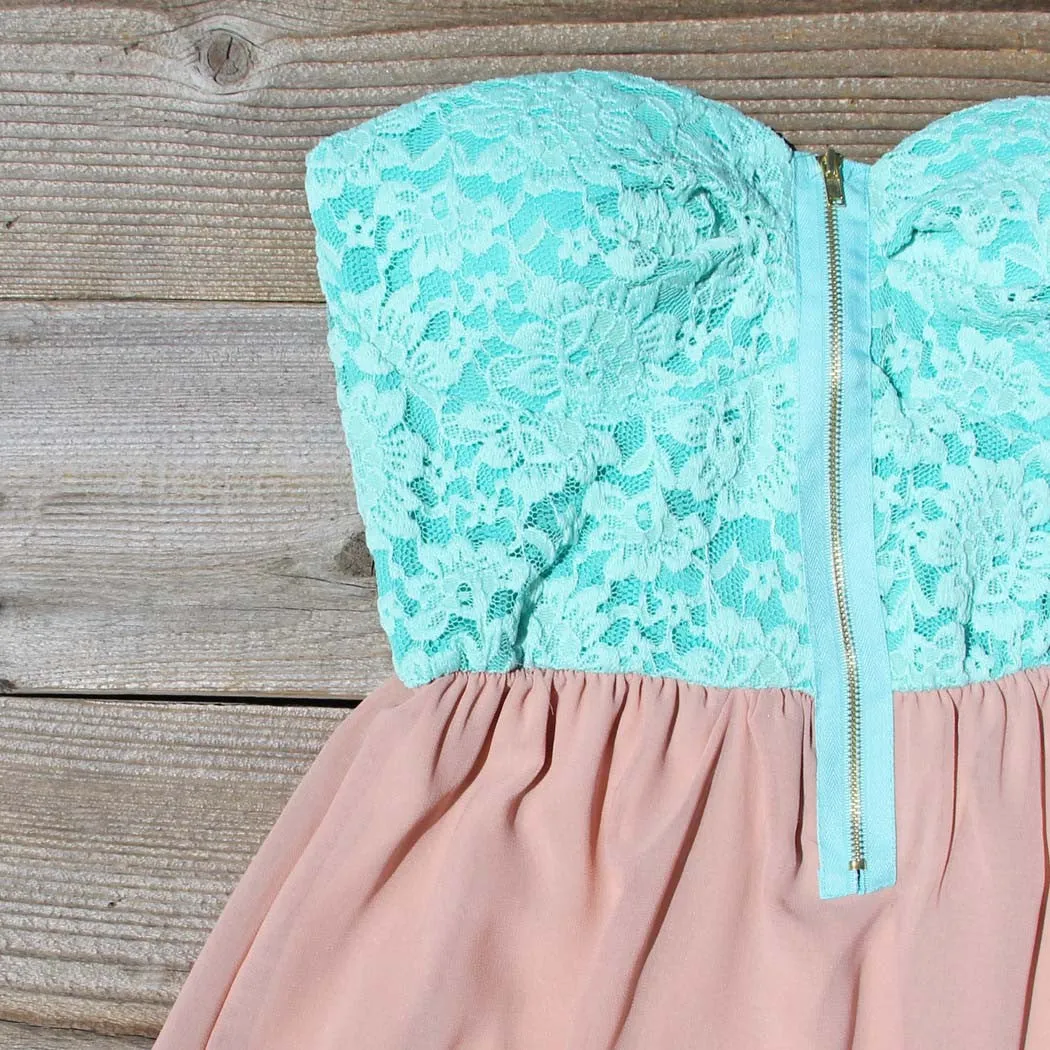 August Glow Dress in Mint