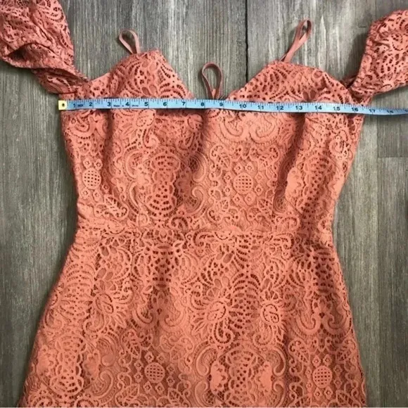 BB Dakota- Lace Cold Shoulder Open Back Dress Size 8 Misty Rose Fairycore Boho‎