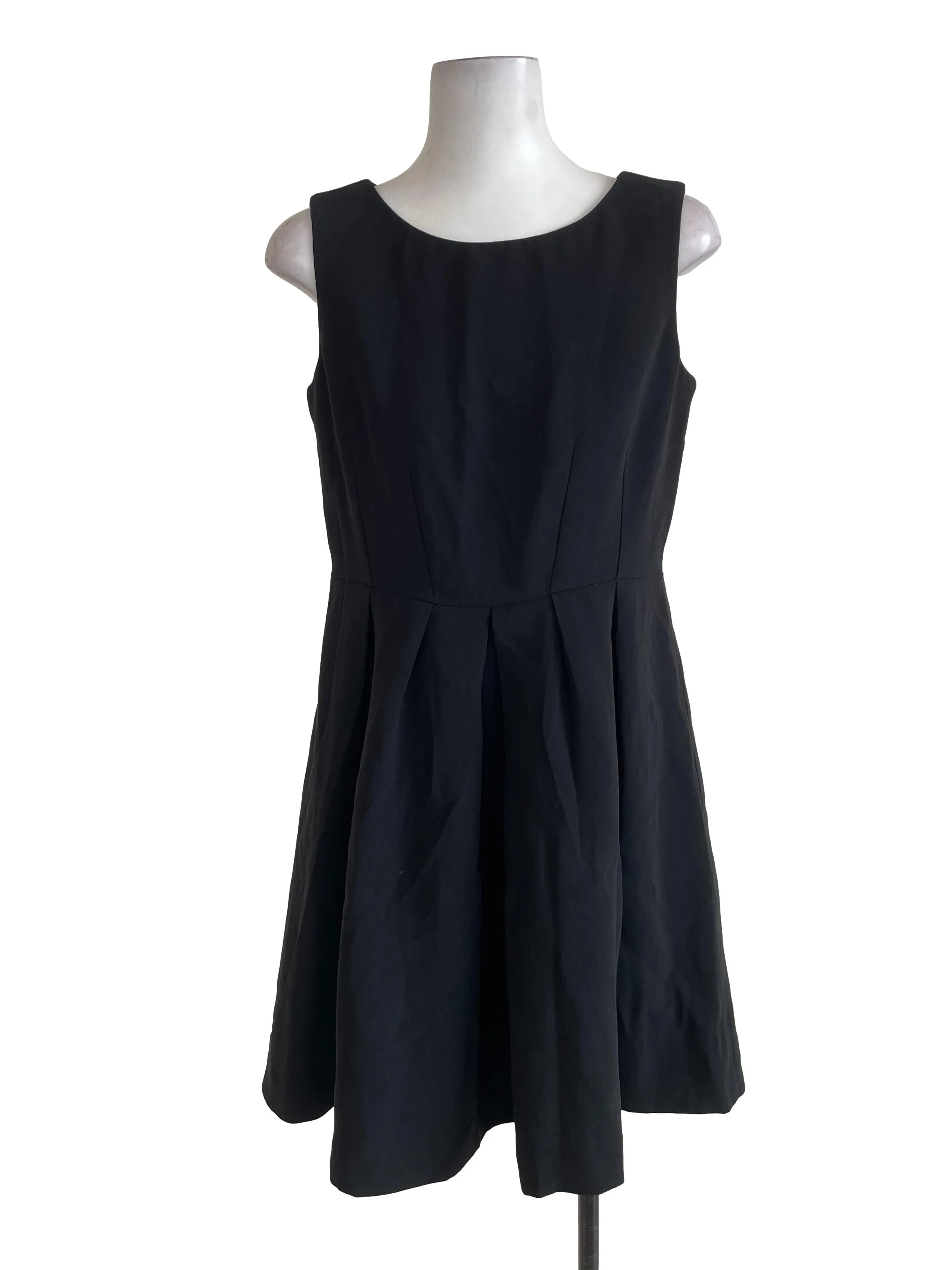 Black Basic Bouffont Dress