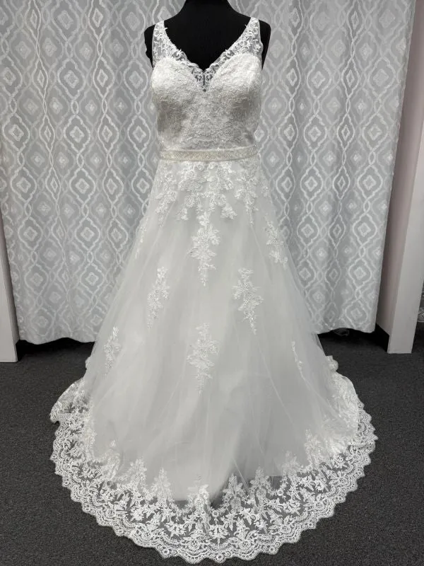 Bridal Sense Size 22 6135 Ivory Gown