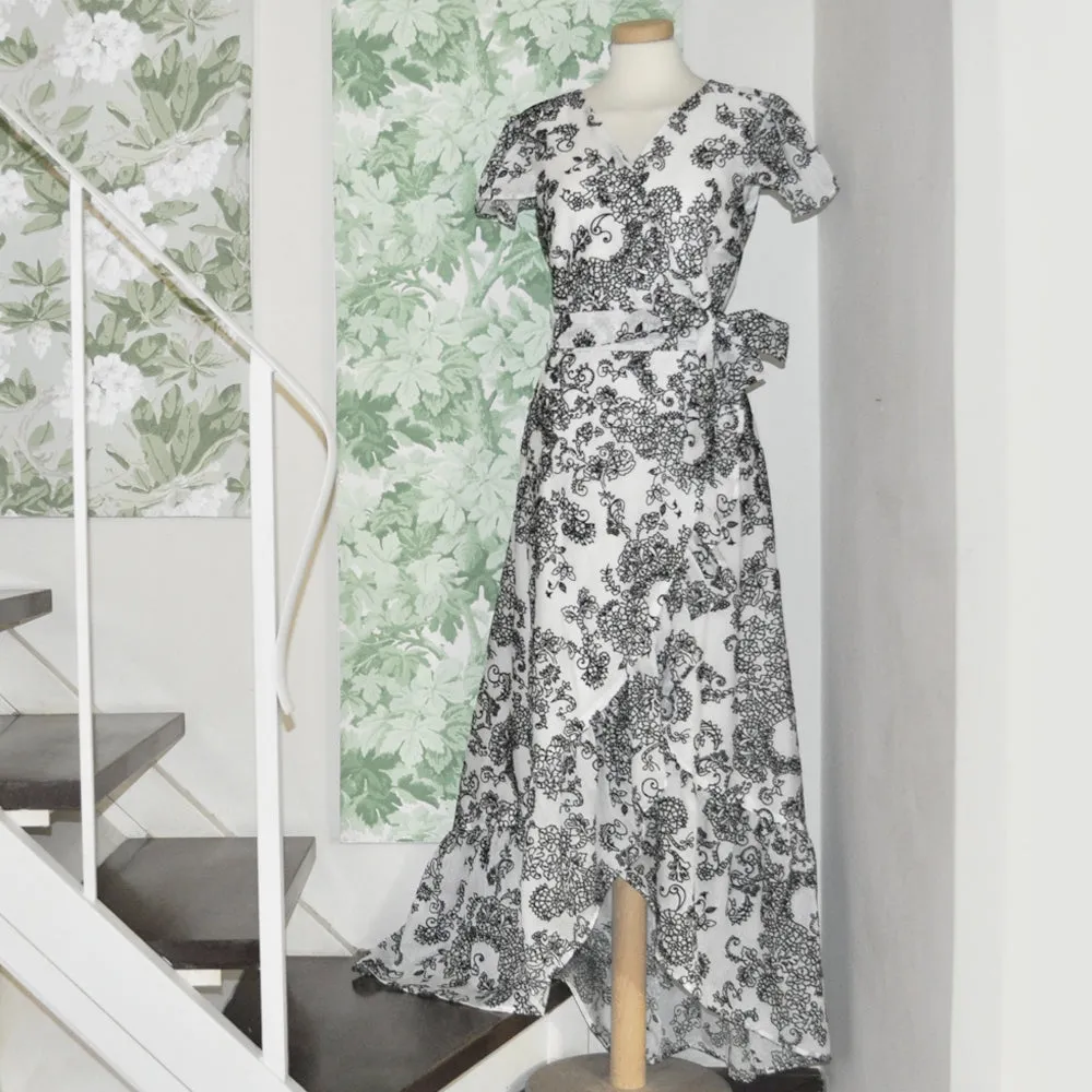 Dauphine Black and White Dress