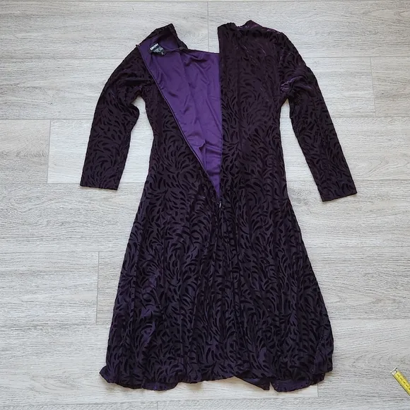 DKNY Purple Velvet Knotted Dress Womens 10 Graphic Long Sleeve Nwt