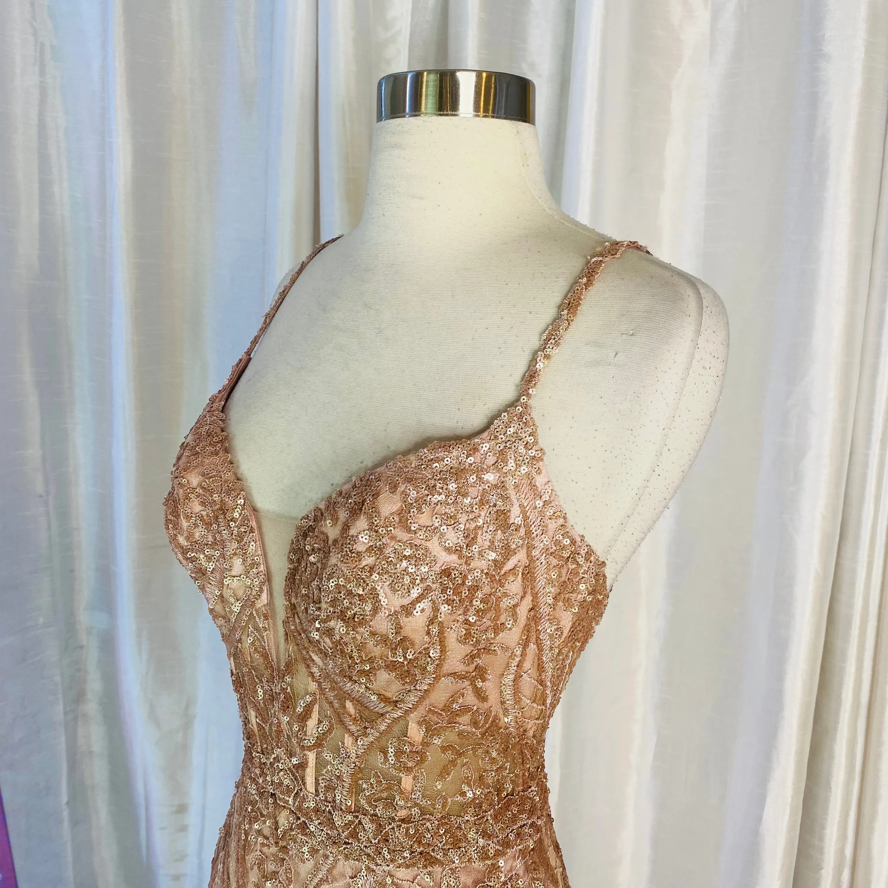ELLIE WILDE Style EW34023 Long Gown Peach Champagne Size 0