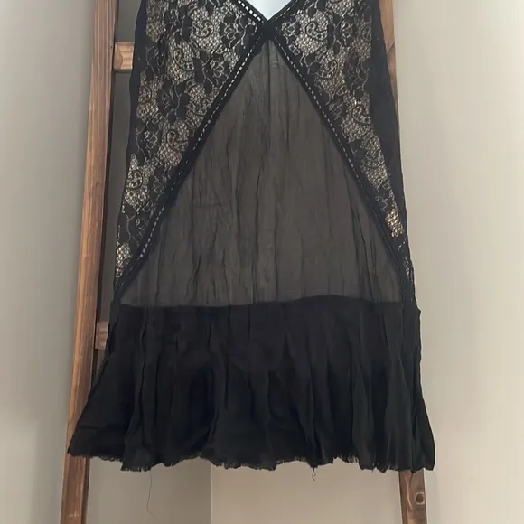 Free People Angel Lace Dress fully lined black.