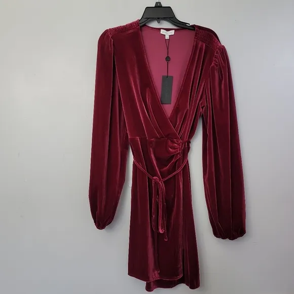 Gianni Bini Leighton Velvet  Surplice V-Neck Long Sleeve Wrap Dress
