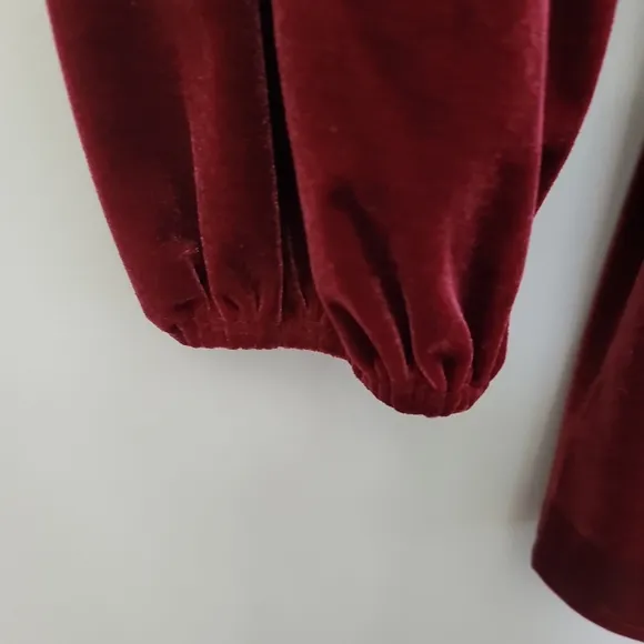 Gianni Bini Leighton Velvet  Surplice V-Neck Long Sleeve Wrap Dress
