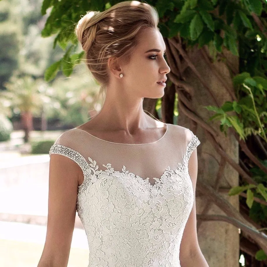 Gorgeous Scoop Cap Sleeves Wedding Dress In Soft Tulle And Beaded Free Shipping