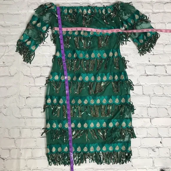 Green off Shoulder Half Sleeve Dress
