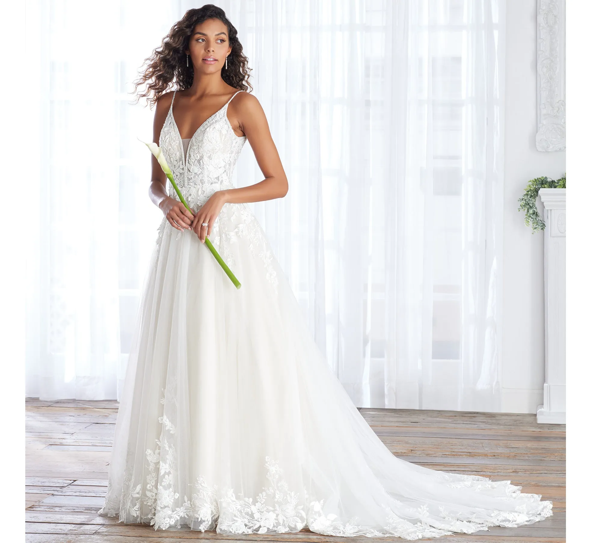 Hand-Beaded And Floral Lace Gown In Ivory Almond Nude