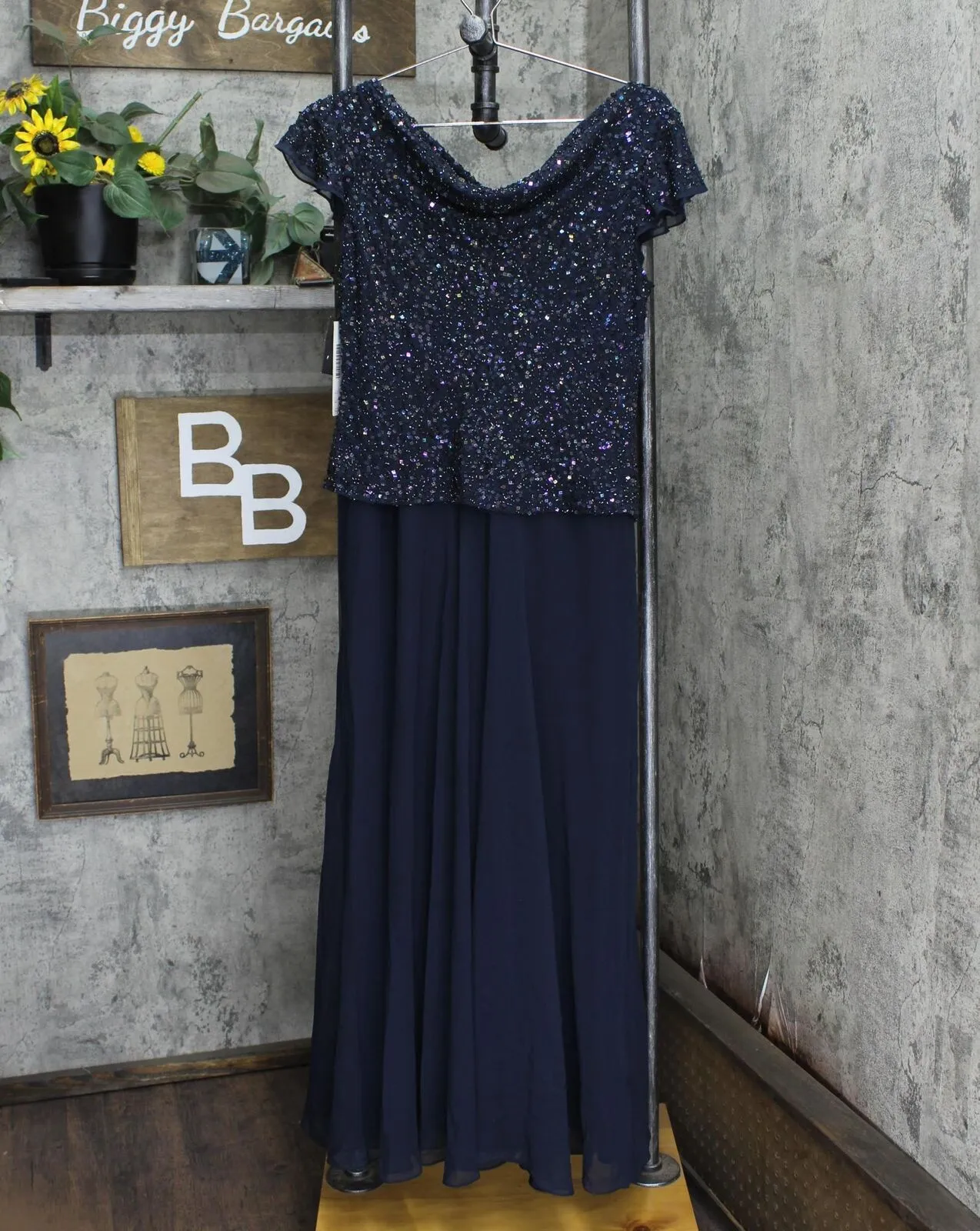 J Kara Womens Petite Long Beaded Cowl Neck Flutter Sleeve Gown Dress  Blue  8P