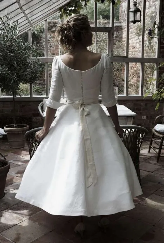 Knee Length Vintage Half Sleeve Boat Neckline Wedding Dress