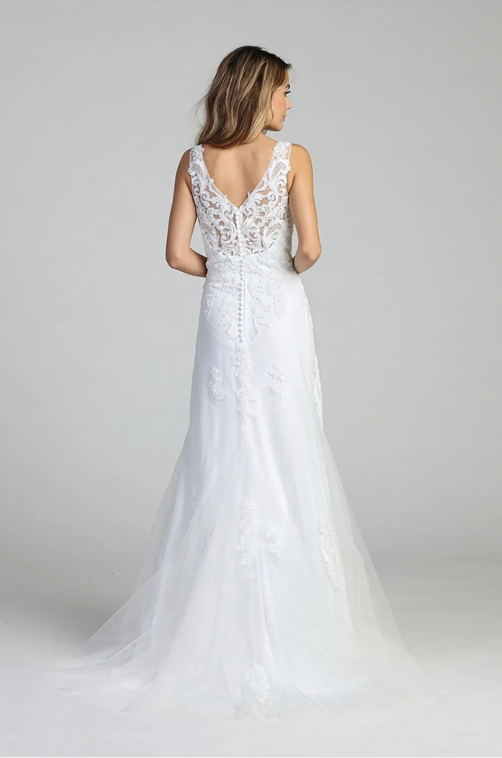 Let’s Evening Gowns 7686L