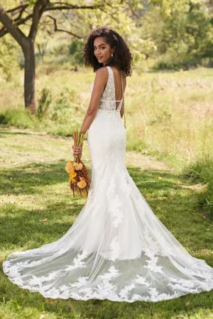 Lillian West - Style 66232