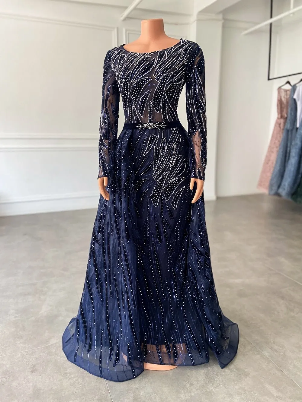 Long Sleeve Women Navy Blue Formal Evening Party Gowns With Train