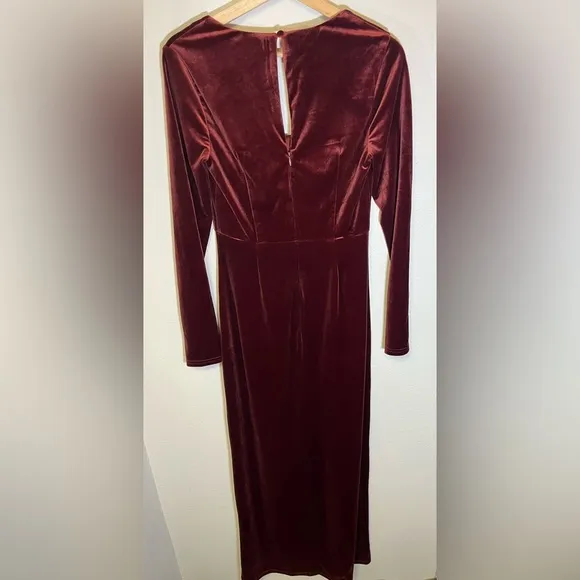 Lulu’s Lovely And Luminous Rust Velvet Long Sleeve Maxi Dress Gown Size Medium