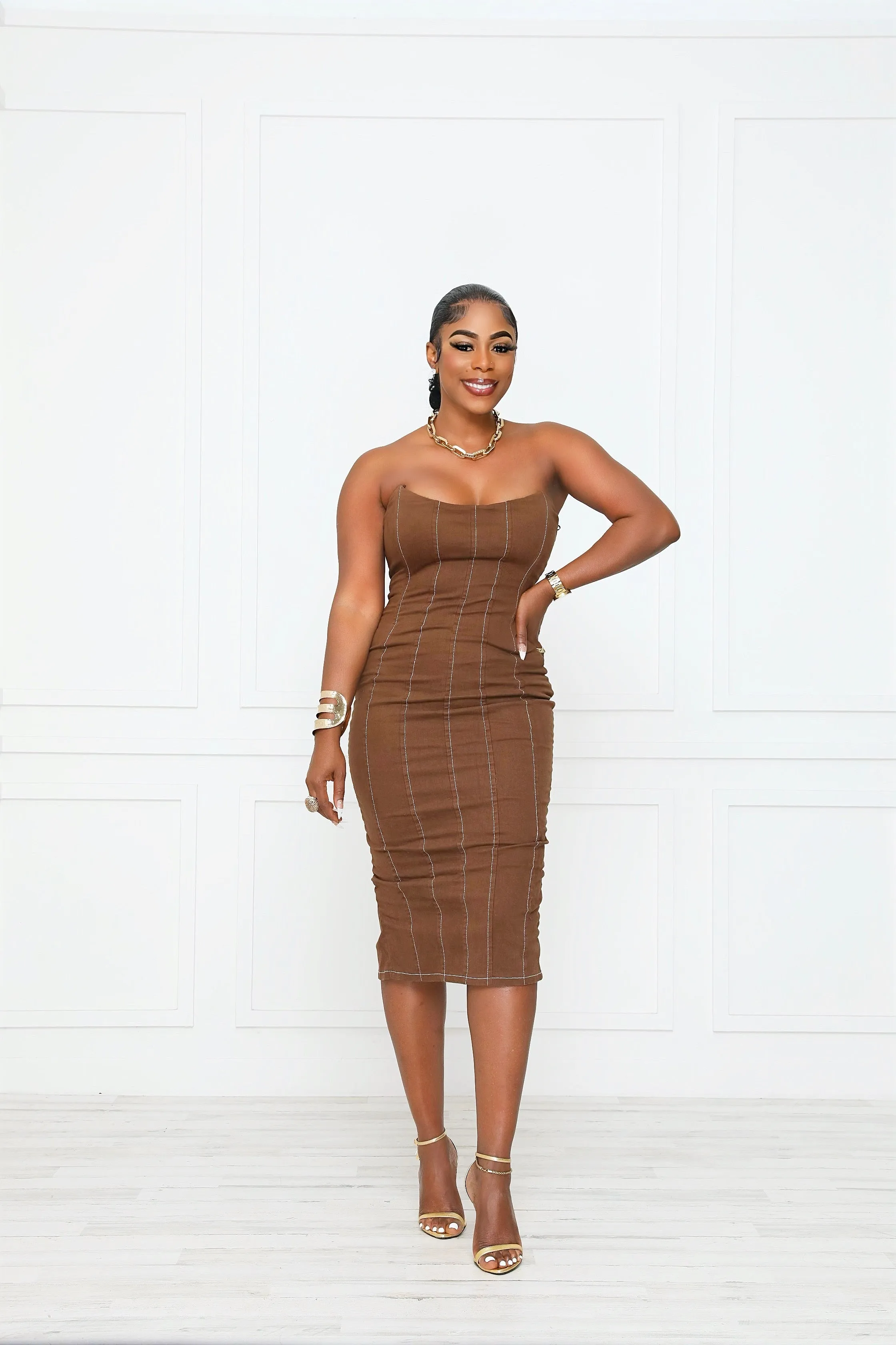 MISS THANG STRAPLESS CORSET MIDI DRESS