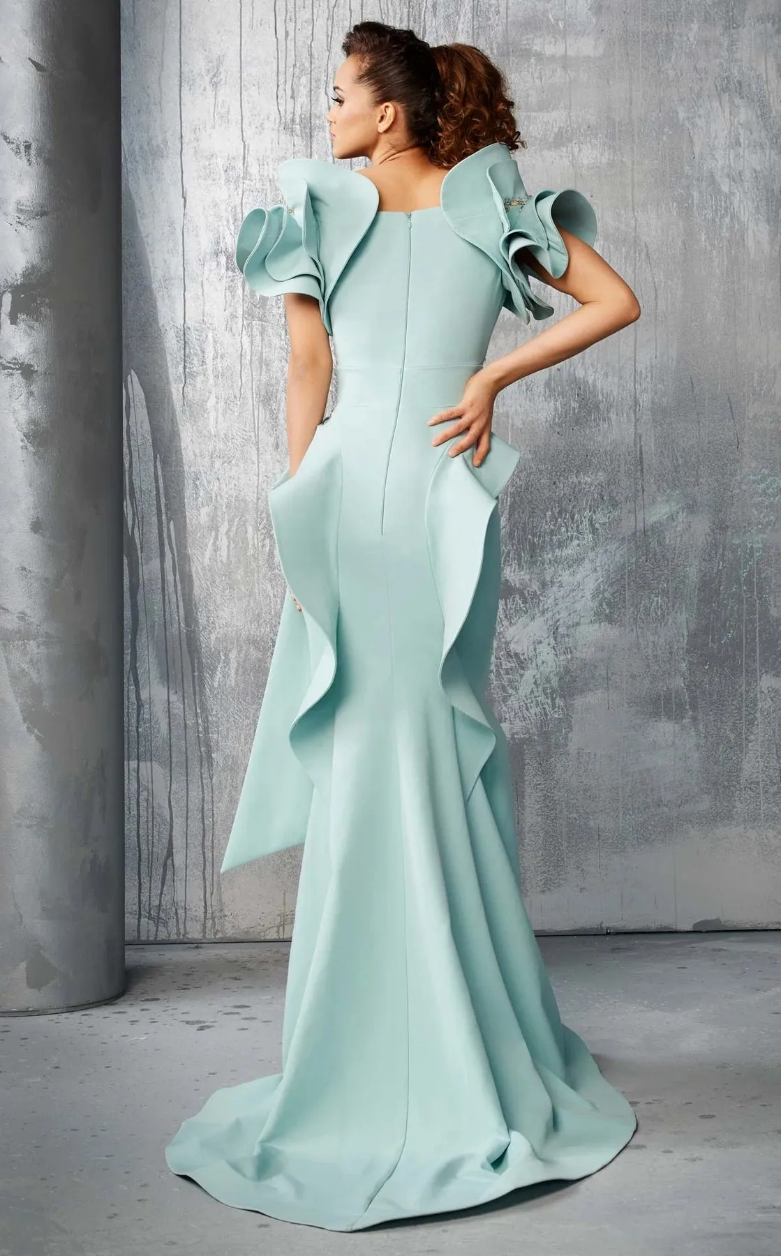 MNM COUTURE 2670
