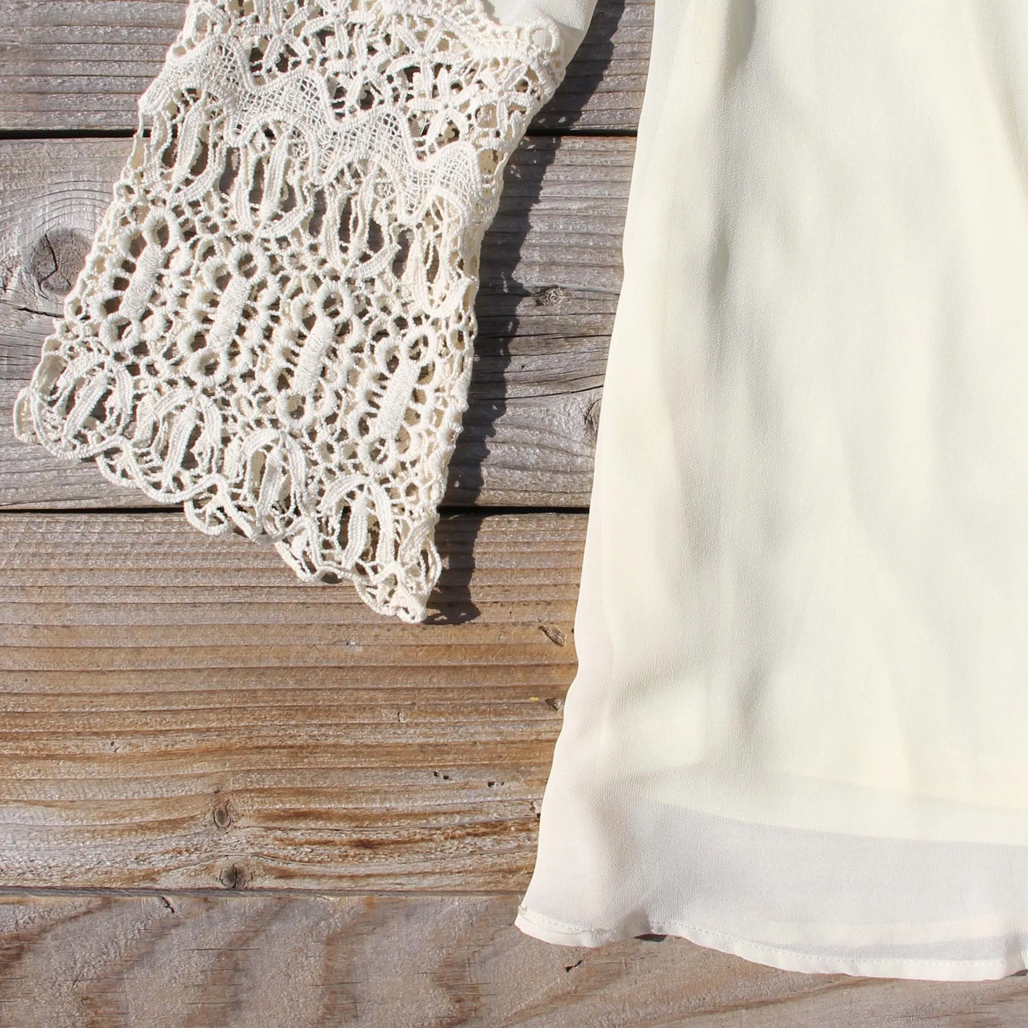 Moon & Feather Dress in Cream