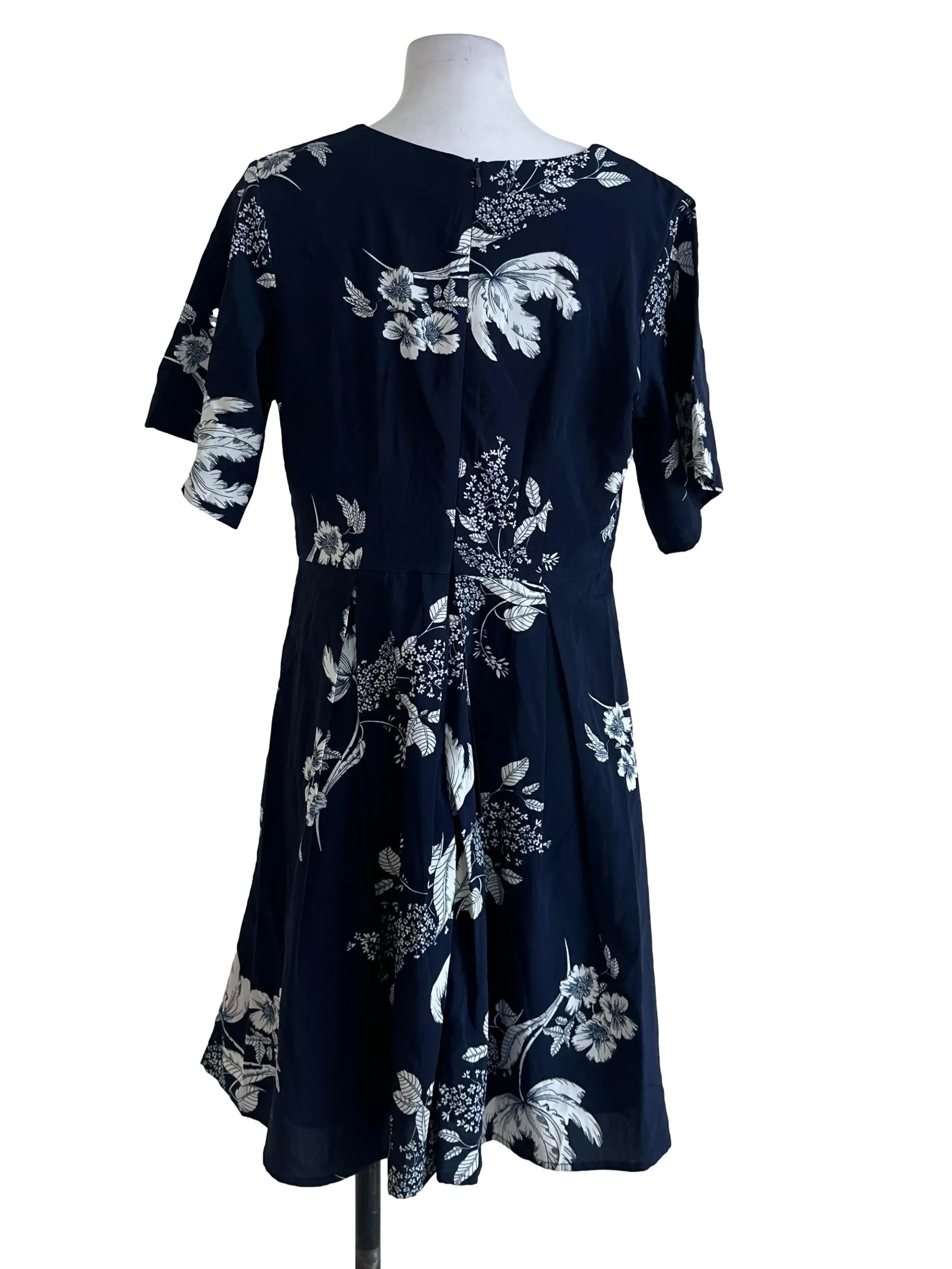 Navy Blue Floral Pattern Dress TSW