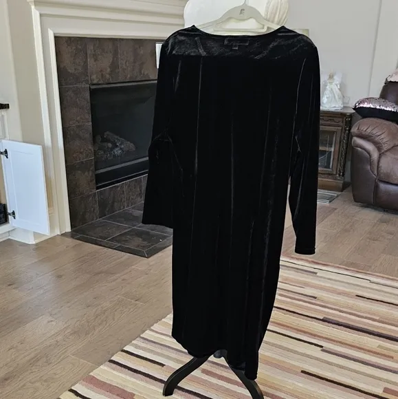 Nwot Eloquii black velvet dress knee length size20