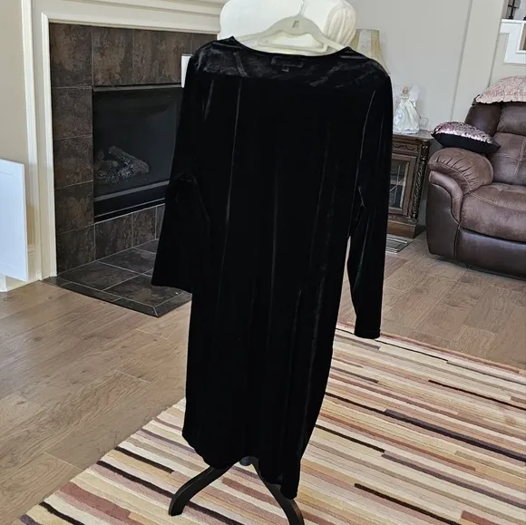 Nwot Eloquii black velvet dress knee length size20
