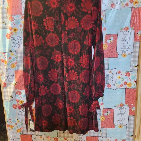 NWT TOMMY HILFIGER CHIFFON-SLEEVE A-LINE DRESS
