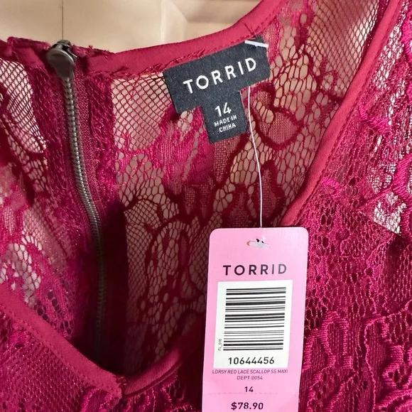 NWT Torrid Scalloped red Lace Maxi Dress size 14