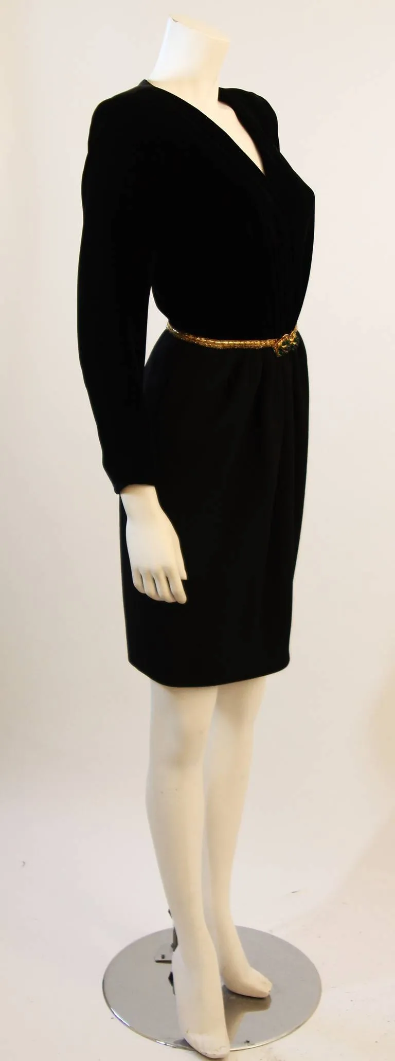 OSCAR DE LA RENTA Black & Gold Velvet Bodice Cocktail Dress