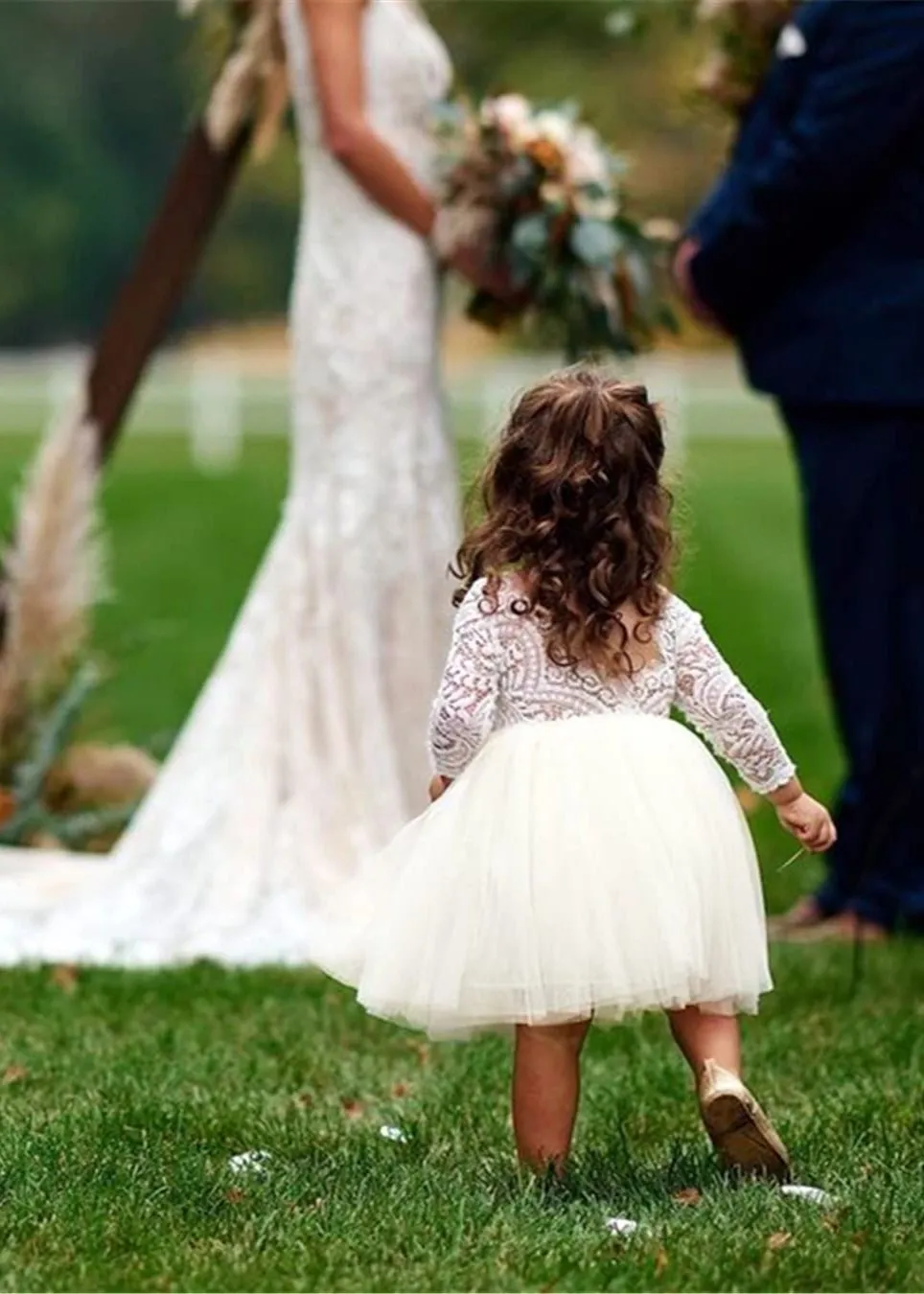 Peony Lace Flower Girl Dress in Ivory
