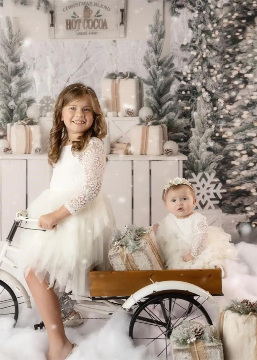 Peony Lace Flower Girl Dress in White (tiered)
