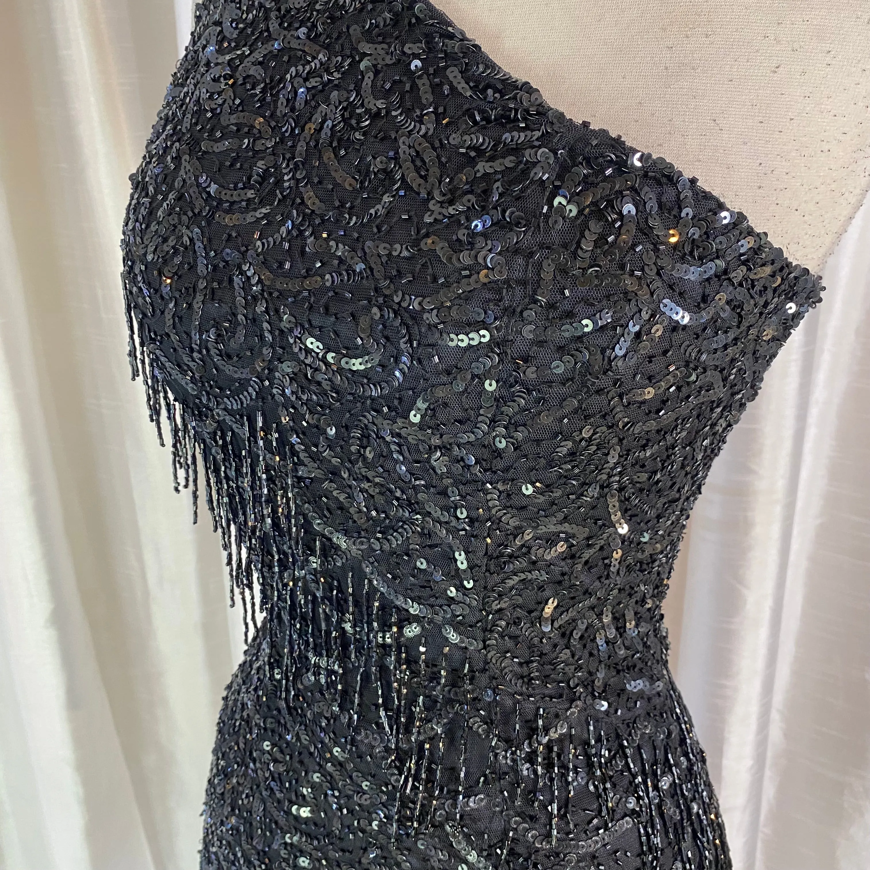PRIMAVERA Style 3836 Short Cut Out Gown Black Size 2