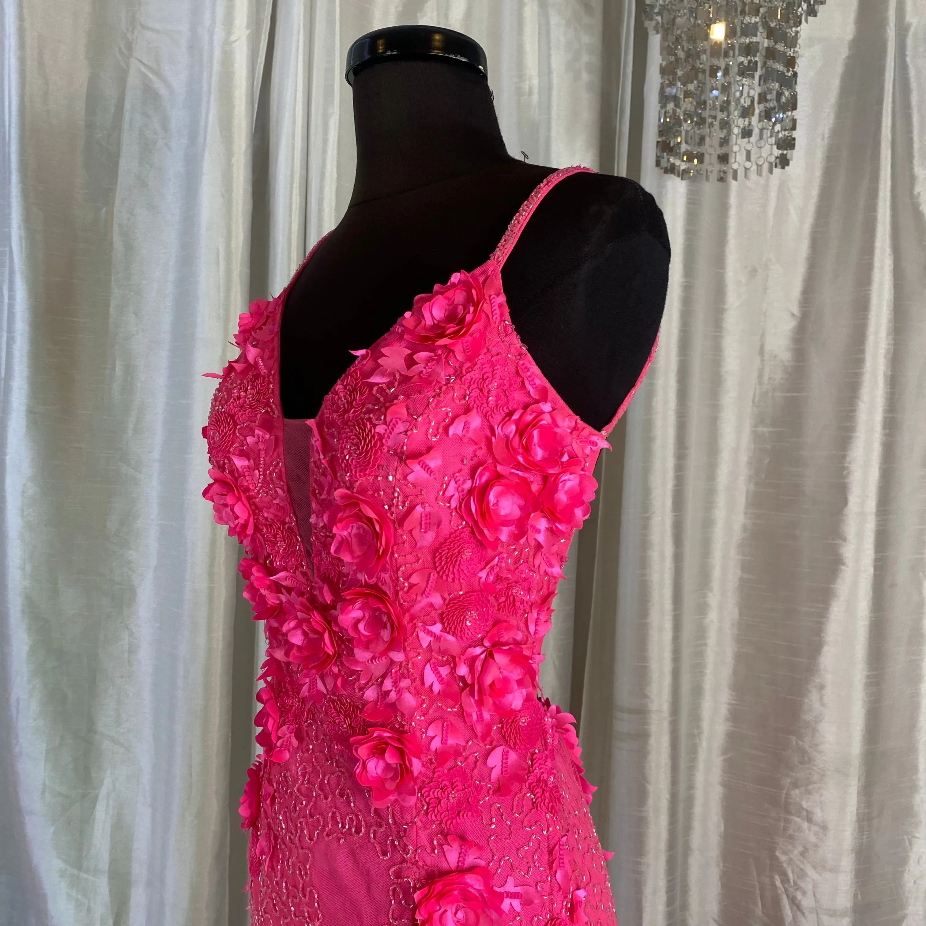 PRIMAVERA Style 3948 Long Gown 3D Flowers Neon Pink Size 0