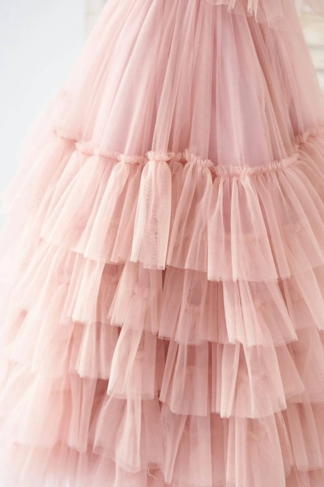 Princess V Neck Mauve Tulle Cupcake Wedding Flower Girl Dress Kids Party Dress