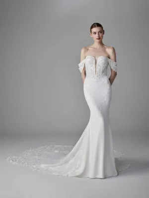 Pronovias "Judi"