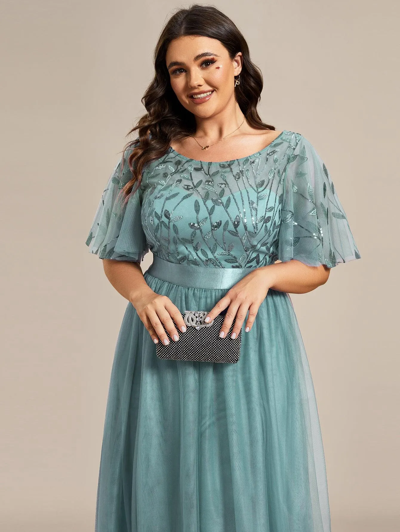Robe de soirée brodée à manches courtes pour femmes de Grande taille