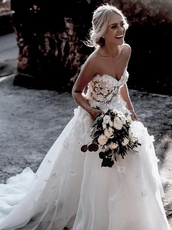 Romantic Floral Appliqued Boho Tulle A-line Sweetheart Wedding Dress, SW341