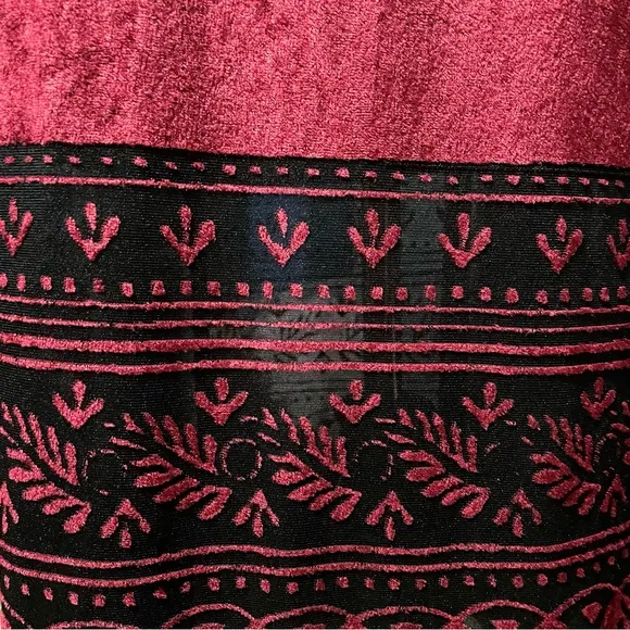 Ruth Norman New York Vintage Burgundy Velvet Dress!