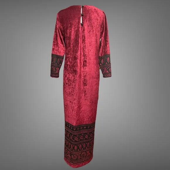 Ruth Norman New York Vintage Burgundy Velvet Dress!