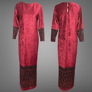 Ruth Norman New York Vintage Burgundy Velvet Dress!