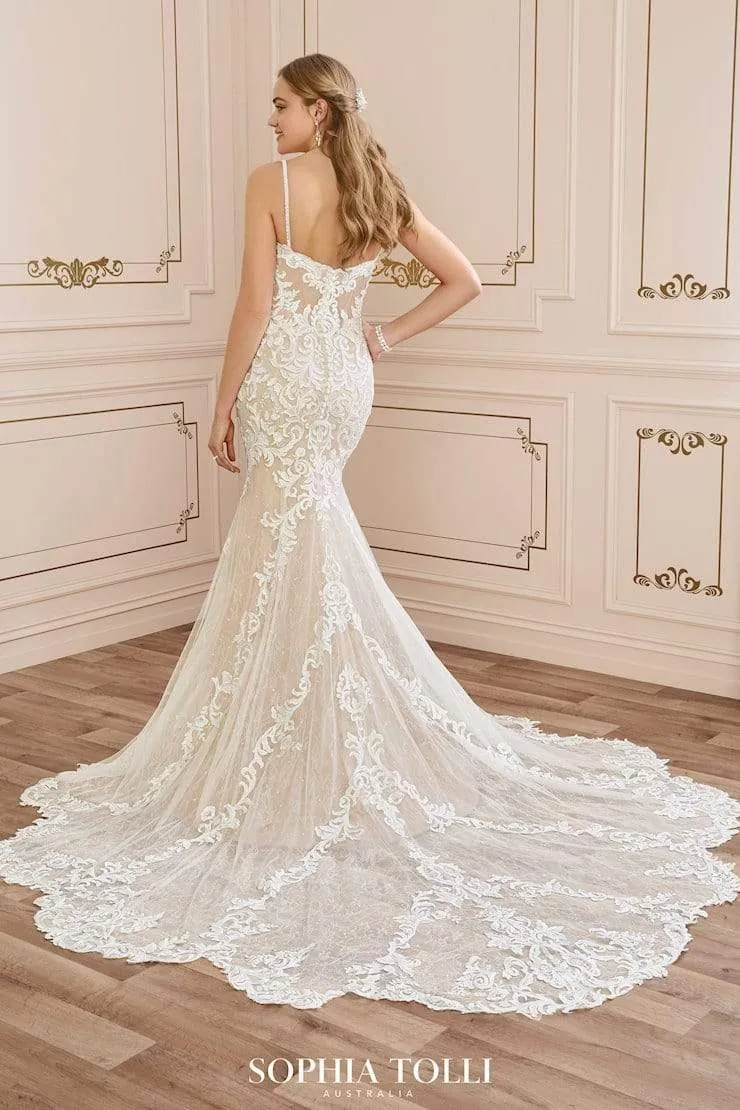 Sophia Tolli: Y22042 - Tamara